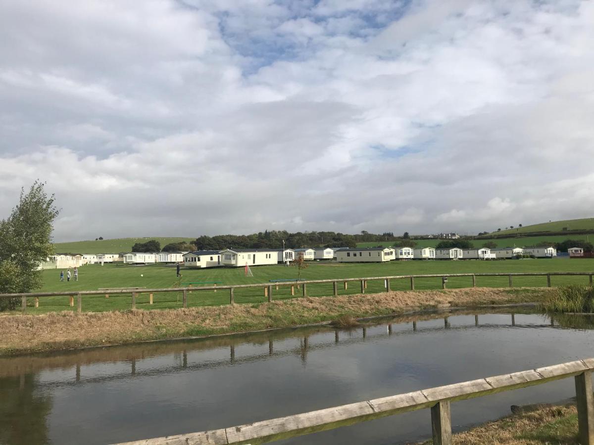 Turnberry Caravan Quiet Peaceful Location Near Golf Spas And Beaches 格文 外观 照片